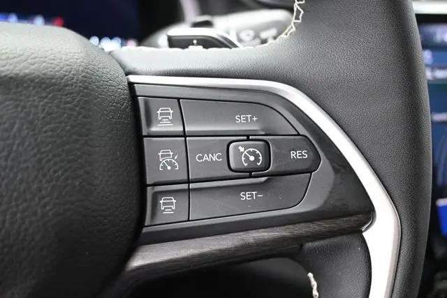 2024 Jeep Grand Cherokee L Limited 4x4