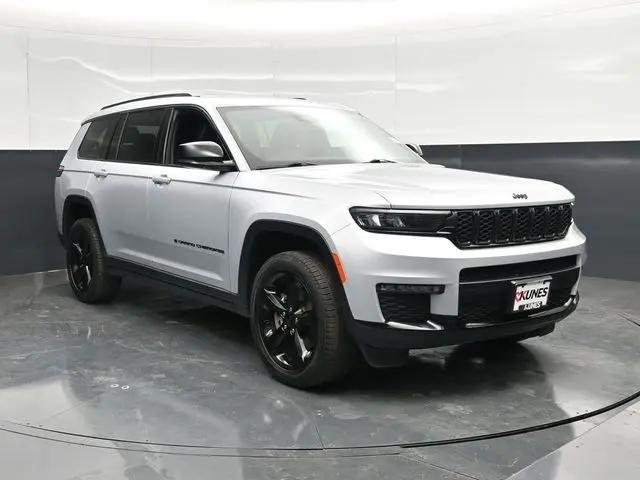 2024 Jeep Grand Cherokee L Limited 4x4 for sale in Sterling, IL