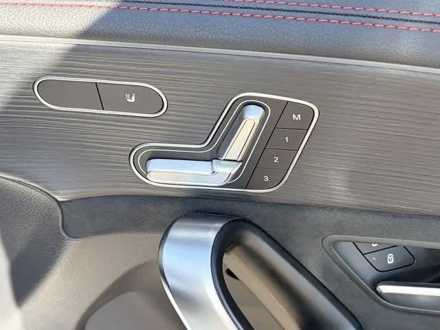 2025 Mercedes-Benz CLA 4MATIC