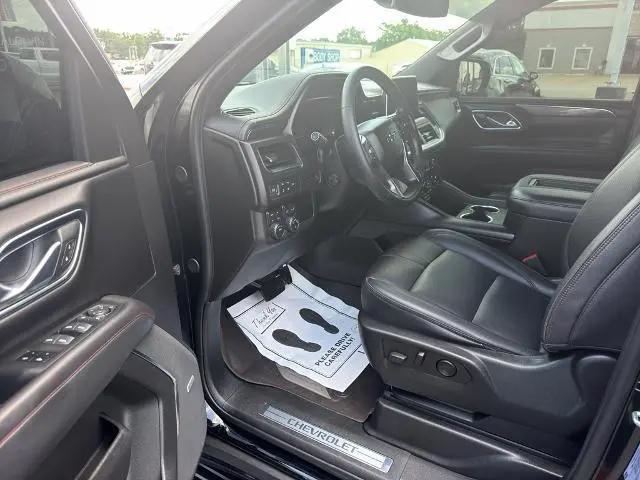 2023 Chevrolet Tahoe 4WD RST