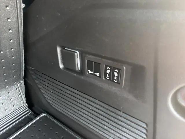 2023 Chevrolet Tahoe 4WD RST