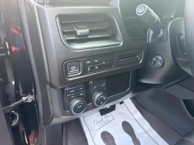 2023 Chevrolet Tahoe 4WD RST