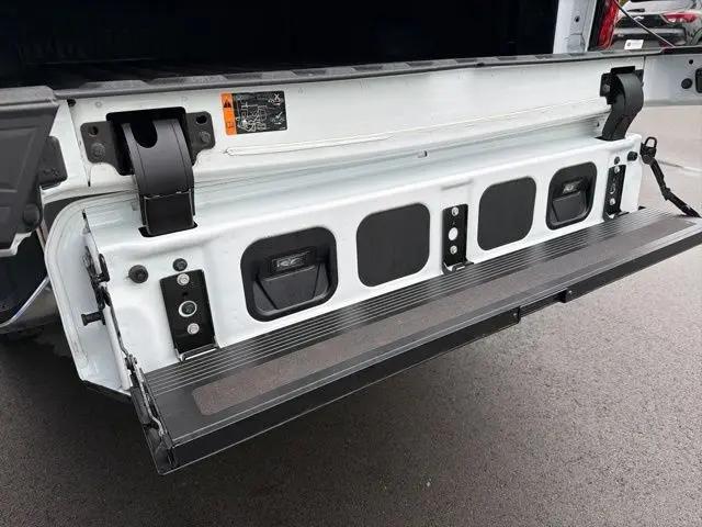 2025 GMC Sierra 2500HD 4WD Crew Cab Long Bed SLTv
