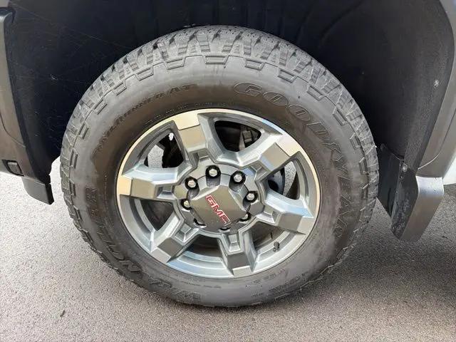 2025 GMC Sierra 2500HD 4WD Crew Cab Long Bed SLTv