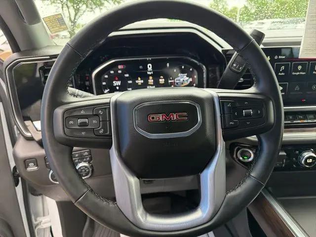 2025 GMC Sierra 2500HD 4WD Crew Cab Long Bed SLTv
