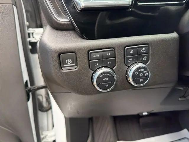 2025 GMC Sierra 2500HD 4WD Crew Cab Long Bed SLTv