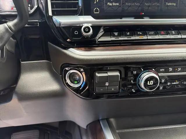 2025 GMC Sierra 2500HD 4WD Crew Cab Long Bed SLTv