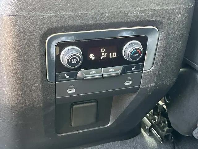 2021 Chevrolet Suburban 4WD Premier