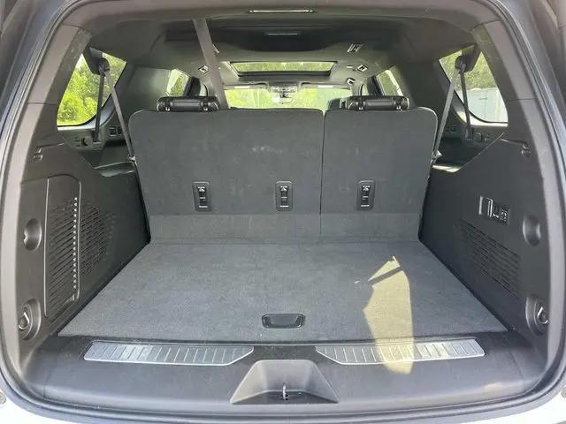 2021 Chevrolet Suburban 4WD Premier