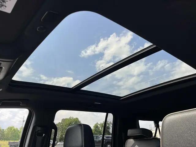 2021 Chevrolet Suburban 4WD Premier