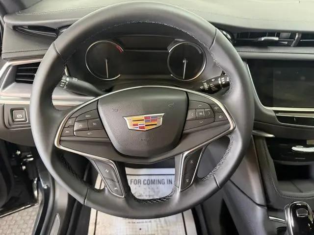 2025 Cadillac XT5 FWD Luxury