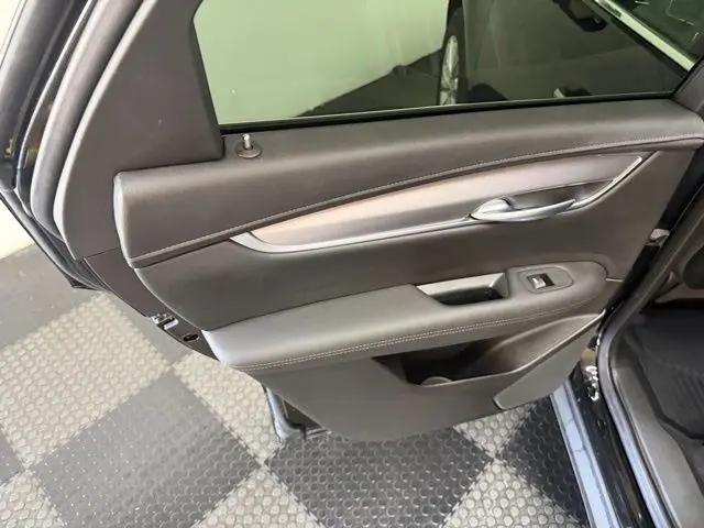 2025 Cadillac XT5 FWD Luxury