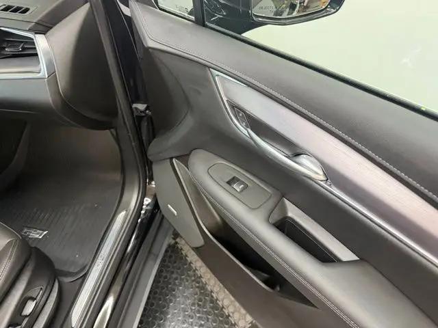 2025 Cadillac XT5 FWD Luxury