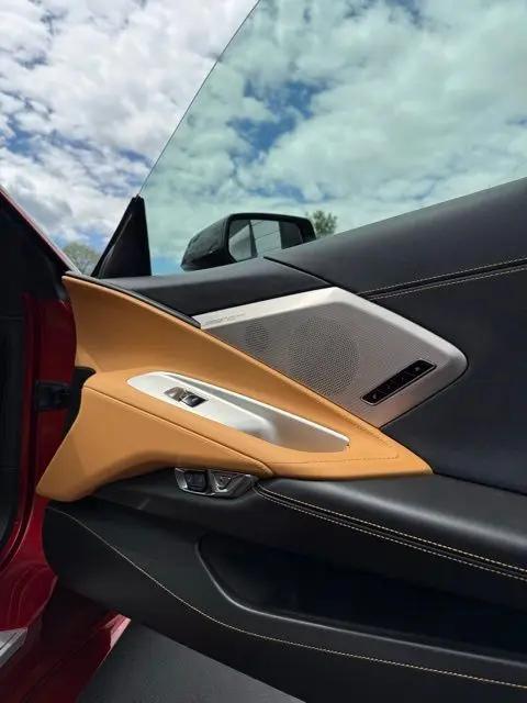 2024 Chevrolet Corvette Stingray RWD Convertible 2LT