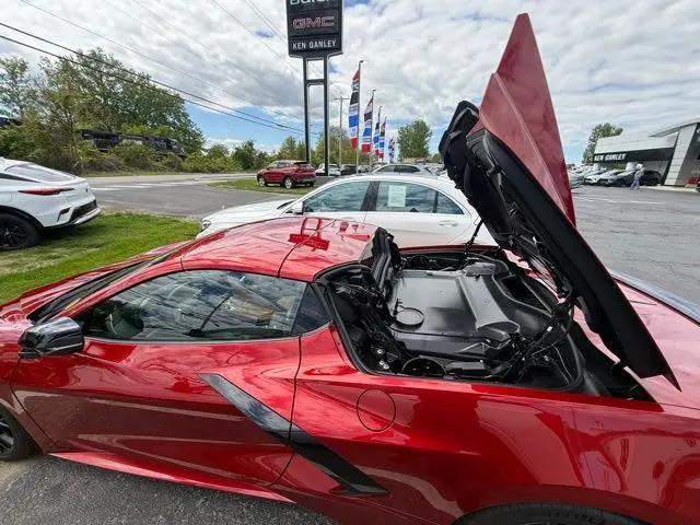 2024 Chevrolet Corvette Stingray RWD Convertible 2LT