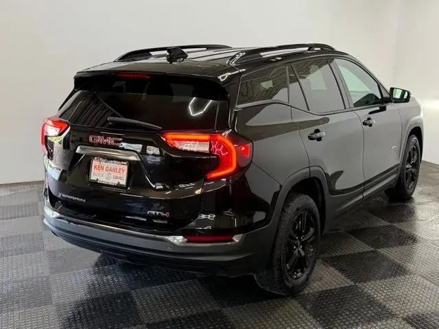 2022 GMC Terrain AWD AT4