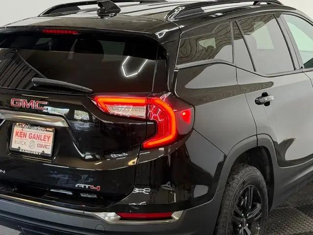 2022 GMC Terrain AWD AT4