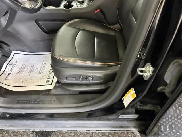 2022 GMC Terrain AWD AT4