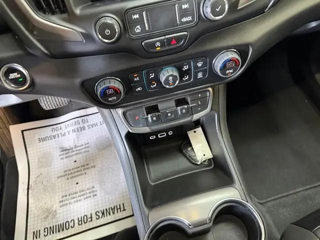2022 GMC Terrain AWD AT4