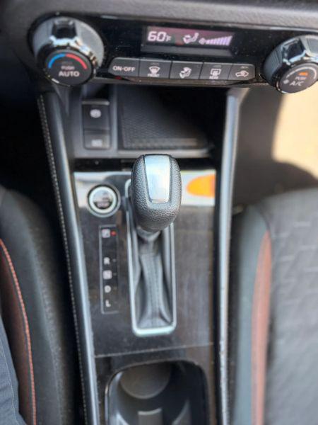 2024 Nissan Kicks SR Xtronic CVT