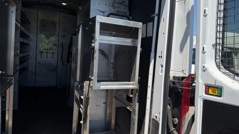 2017 Ford Transit Medium Roof w/Sliding Side Door w/LWB