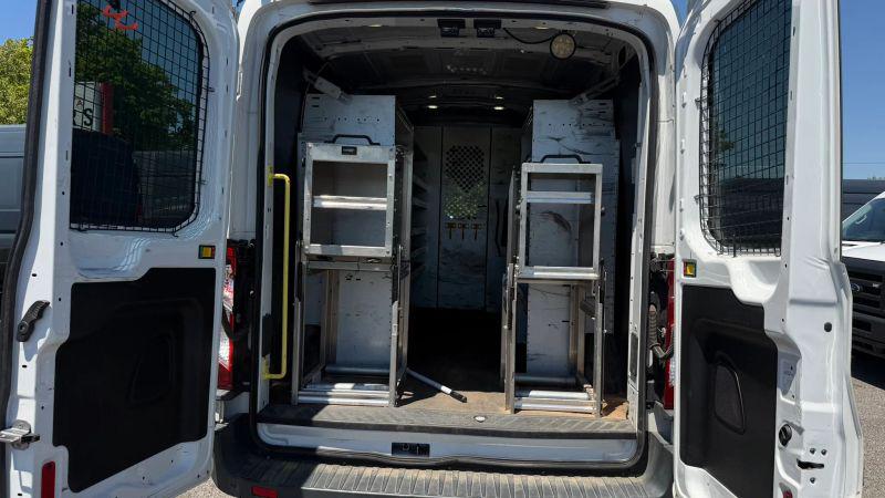 2017 Ford Transit Medium Roof w/Sliding Side Door w/LWB