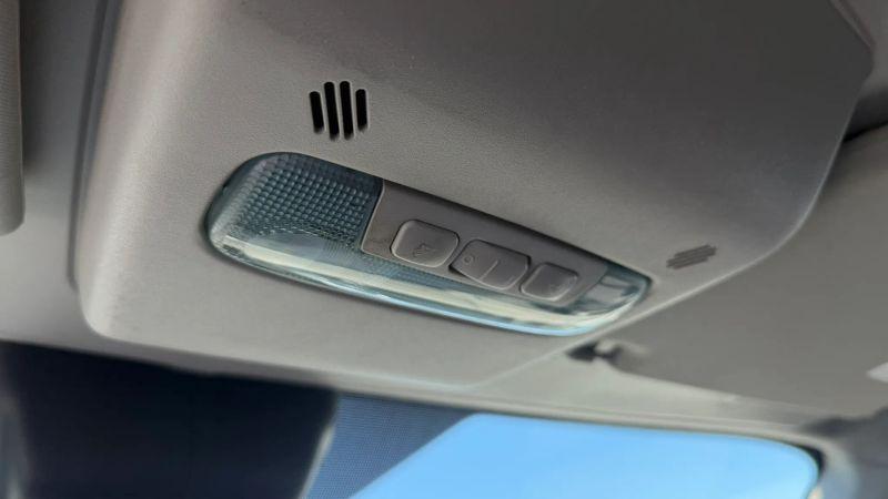 2017 Ford Transit Medium Roof w/Sliding Side Door w/LWB