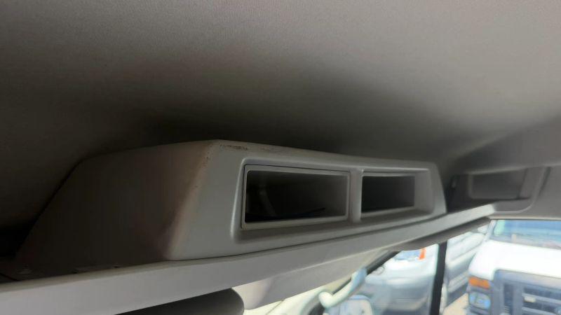 2017 Ford Transit Medium Roof w/Sliding Side Door w/LWB