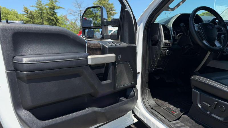 2021 Ford F-250 LARIAT