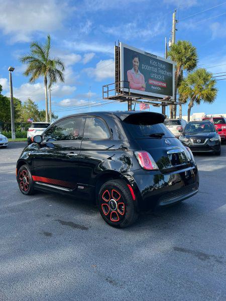 2015 Fiat 500e Battery Electric