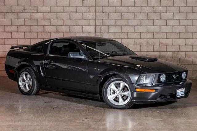 2008 Ford Mustang GT Deluxe