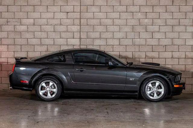 2008 Ford Mustang GT Deluxe