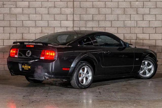 2008 Ford Mustang GT Deluxe
