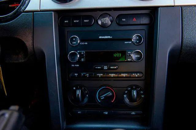 2008 Ford Mustang GT Deluxe