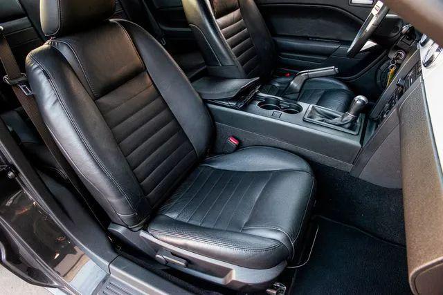 2008 Ford Mustang GT Deluxe