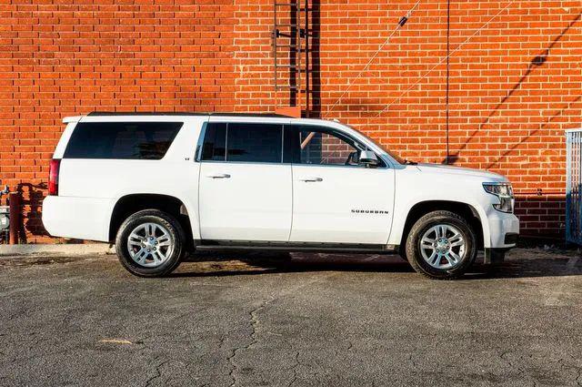 2020 Chevrolet Suburban 4WD LT