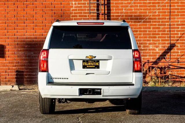 2020 Chevrolet Suburban 4WD LT