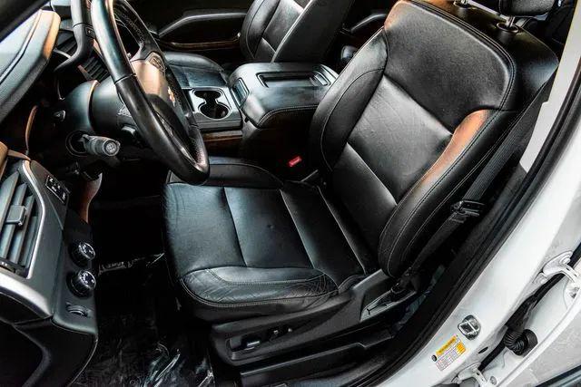 2020 Chevrolet Suburban 4WD LT