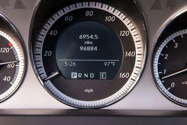 2011 Mercedes-Benz C 350 Sport
