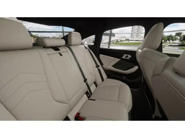 2026 BMW Coupe xDrive