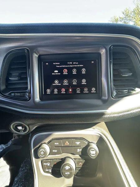 2019 Dodge Challenger SXT