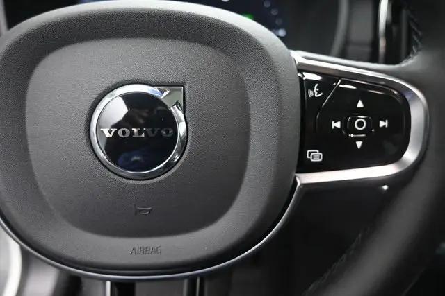 2026 Volvo XC90 Plug-In Hybrid Ultra, T8 AWD, Electric/Gasoline, Bright, 7 Seats