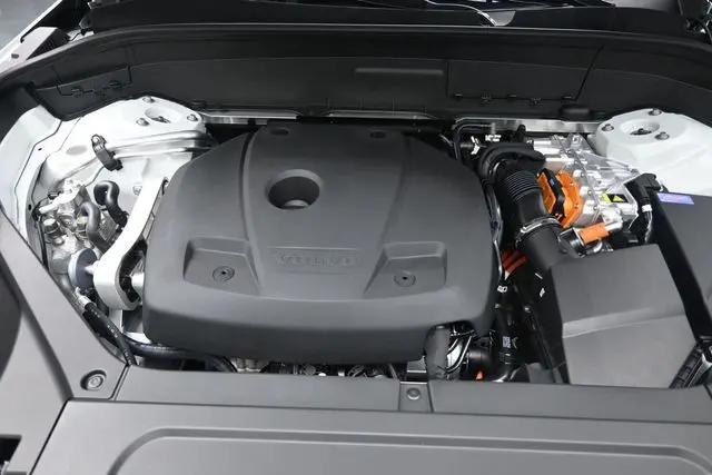 2026 Volvo XC90 Plug-In Hybrid Ultra, T8 AWD, Electric/Gasoline, Bright, 7 Seats