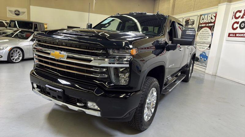 2023 Chevrolet Silverado 3500HD 4WD Crew Cab Standard Bed High Country