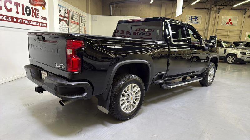 2023 Chevrolet Silverado 3500HD 4WD Crew Cab Standard Bed High Country