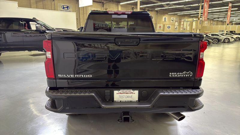 2023 Chevrolet Silverado 3500HD 4WD Crew Cab Standard Bed High Country