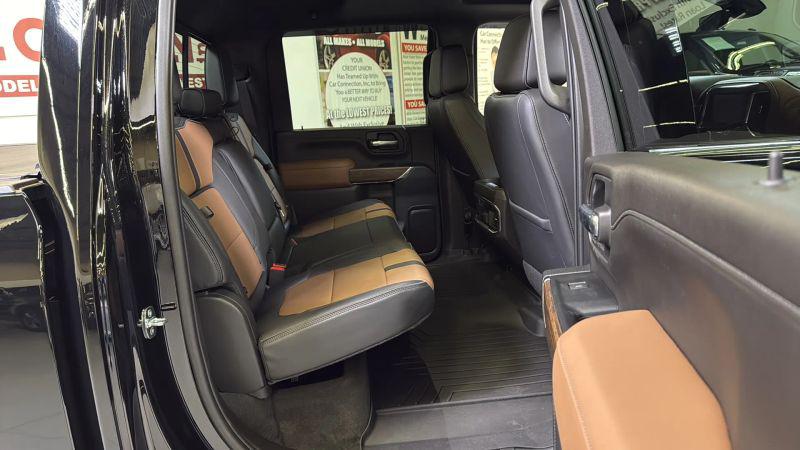2023 Chevrolet Silverado 3500HD 4WD Crew Cab Standard Bed High Country