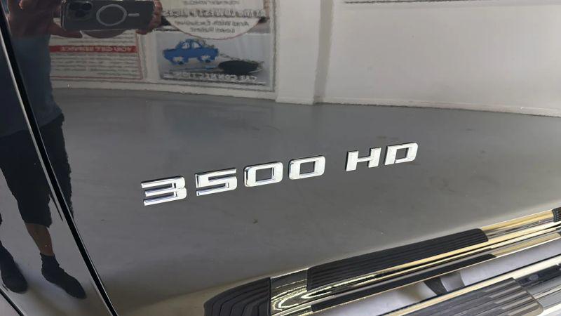2023 Chevrolet Silverado 3500HD 4WD Crew Cab Standard Bed High Country