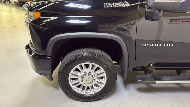 2023 Chevrolet Silverado 3500HD 4WD Crew Cab Standard Bed High Country