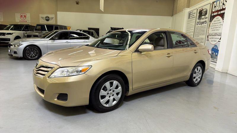2011 Toyota Camry LE